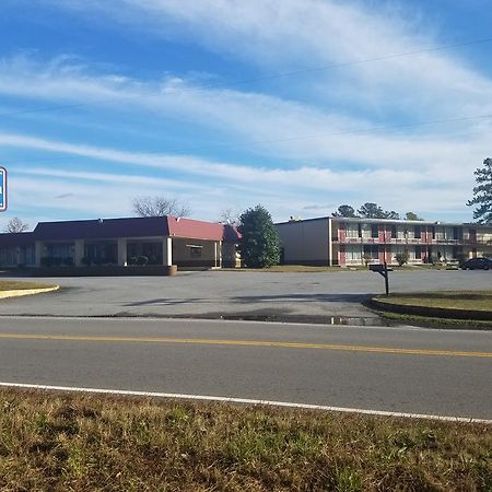 American Inn Skippers/Emporia Area Εξωτερικό φωτογραφία