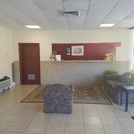 American Inn Skippers/Emporia Area Εξωτερικό φωτογραφία